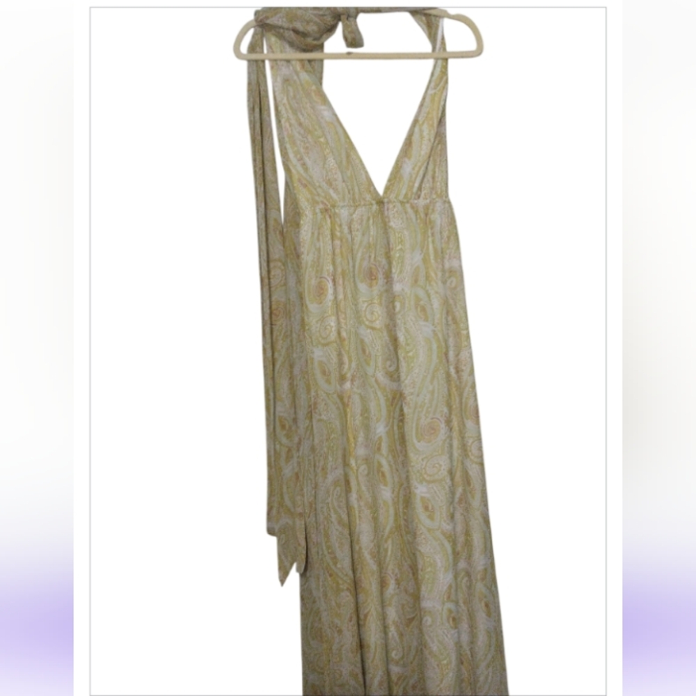 fab'rik Cream Resort Halter Maxi Dress - Picture 5 of 9